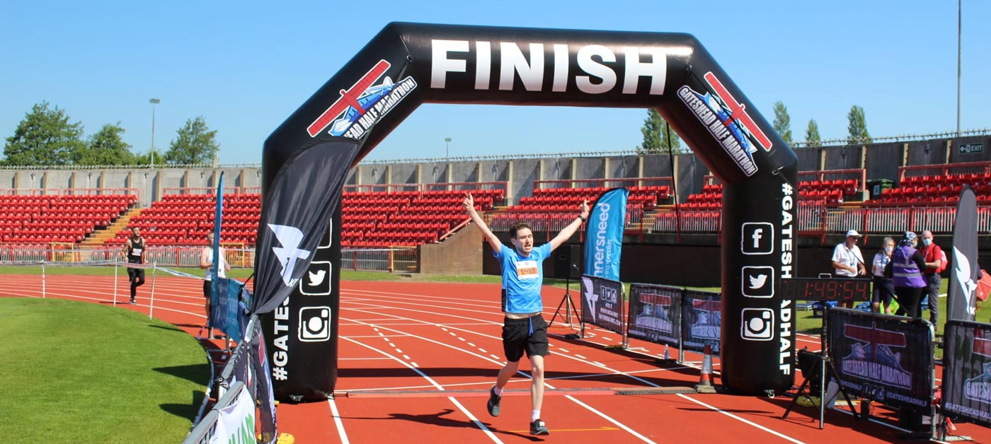 Gateshead 10k finish line