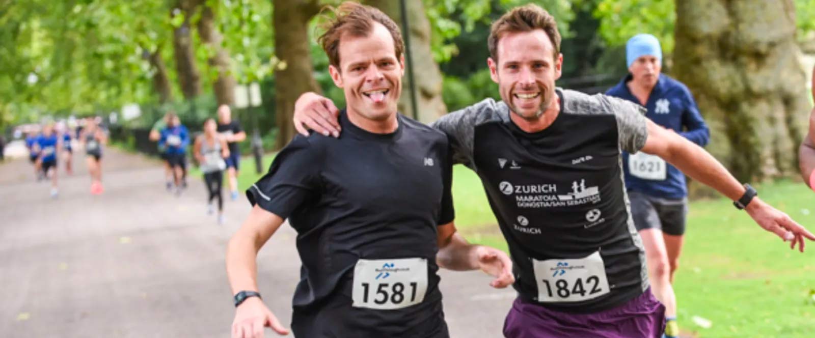 Battersea Park half marathon runners